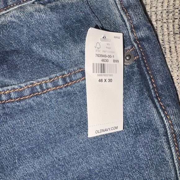 Old Navy Men's Dark Wash Straight Jeans - Picture 3 of 3